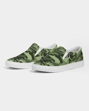 Load image into Gallery viewer, Green Saltwater Camo Men&#39;s Slip-On Canvas Shoe
